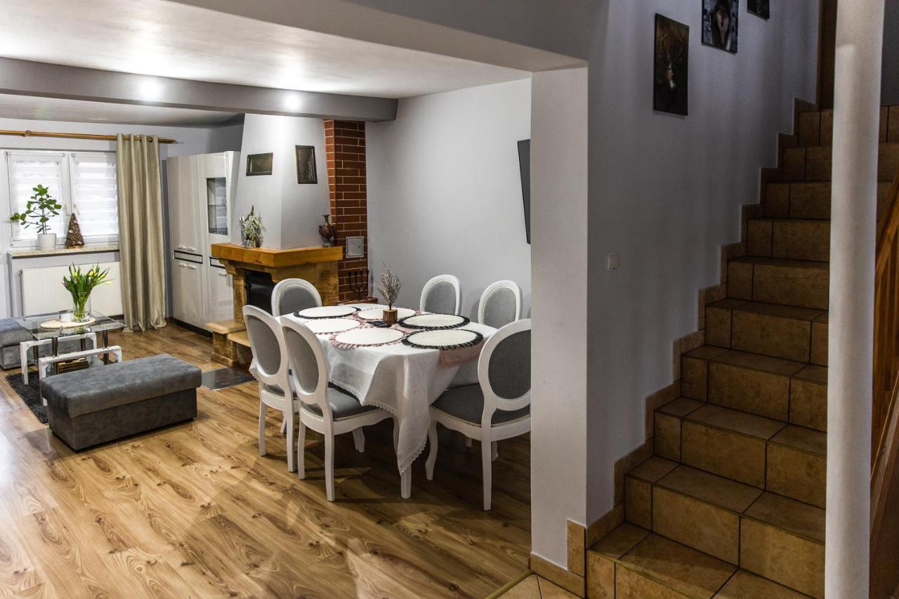 Gromadzyn Sie - Pod Wyciagiem Apartment Ustrzyki Dolne