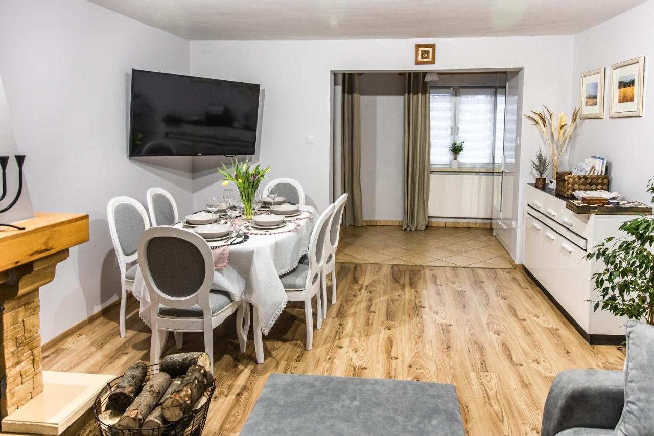 Gromadzyn Sie - Pod Wyciagiem Apartment